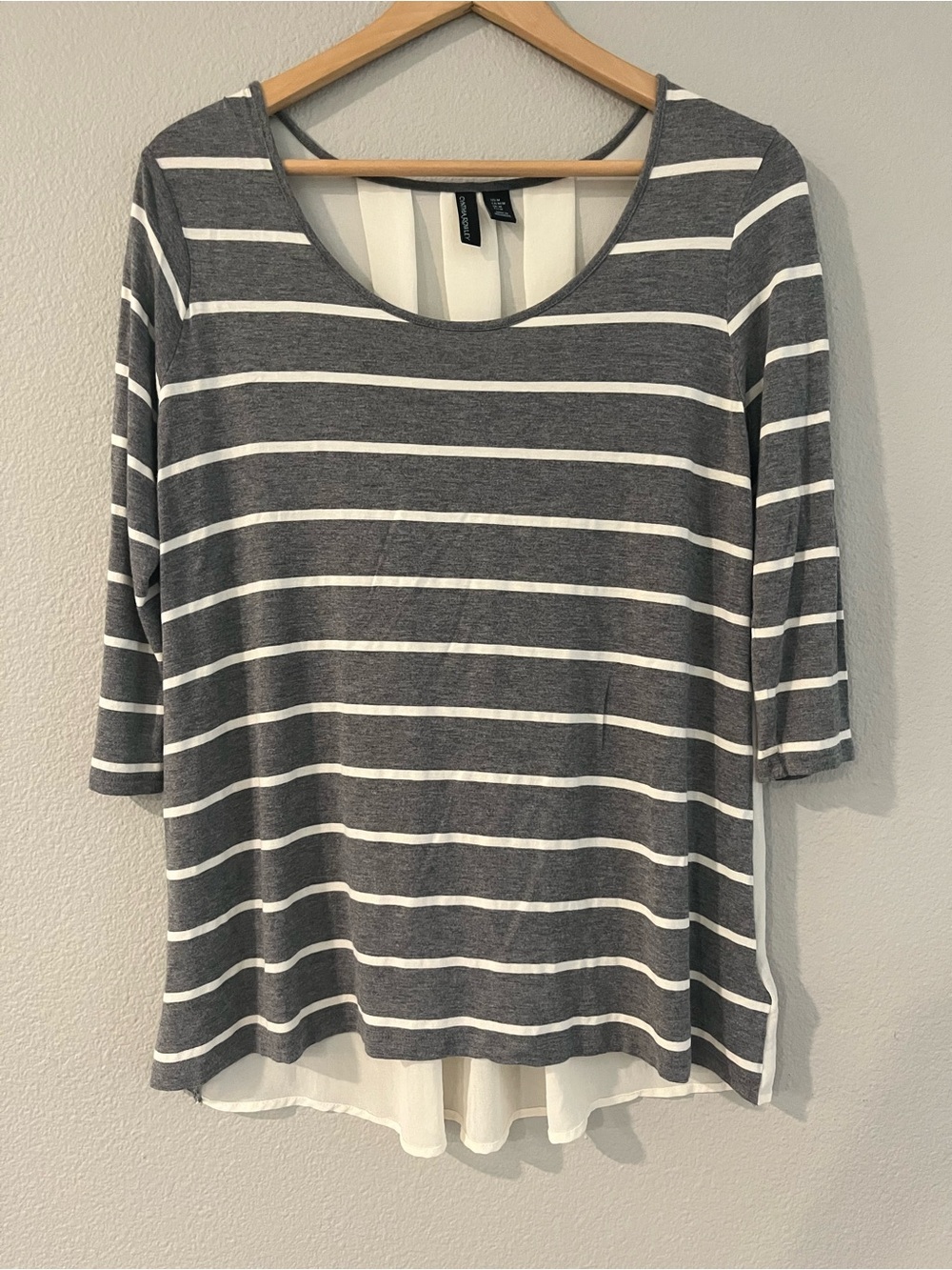 Cynthia Rowley Gray & White Striped Scoop Neck Tunic